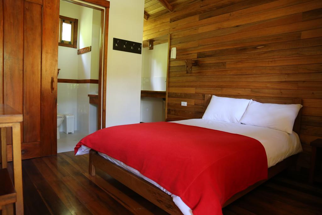 Sisakuna Lodge Mindo Zimmer foto